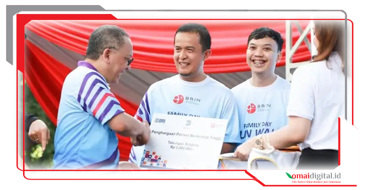 Periset Obat Bahan Alam Raih Penghargaan Dari BRIN